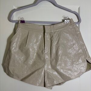 Grey‎ Lab Los Angeles Beige Faux Shorts Size Small Elastic Waste Band